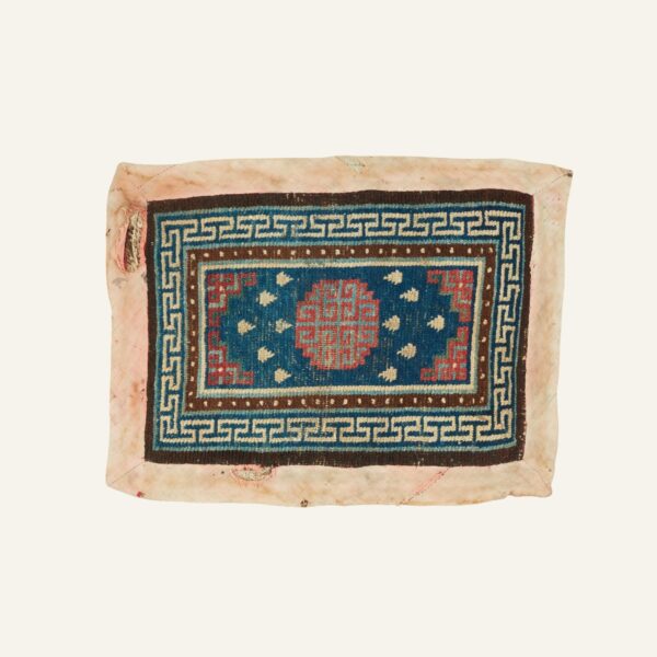 SITTING RUG (40081)